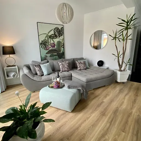 Little Townhouse フンシャル