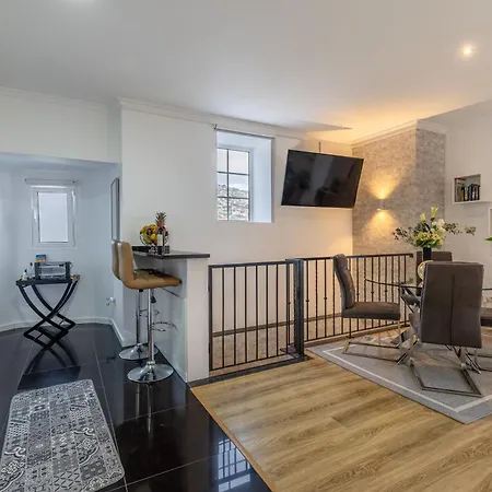 Little Townhouse Funchal (Madeira)