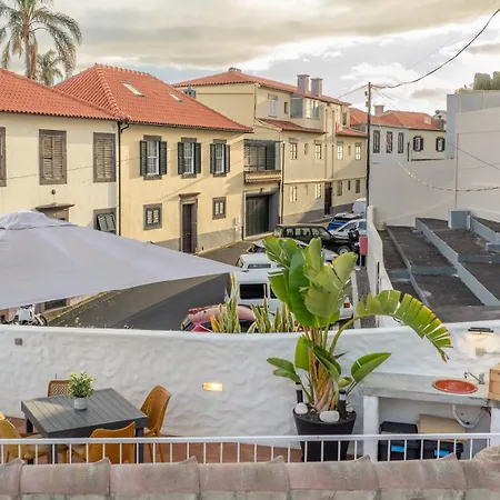 Ferienhaus Little Townhouse Funchal (Madeira)