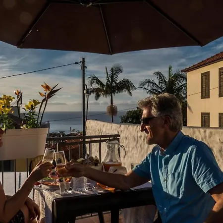 Ferienhaus Little Townhouse Funchal (Madeira)