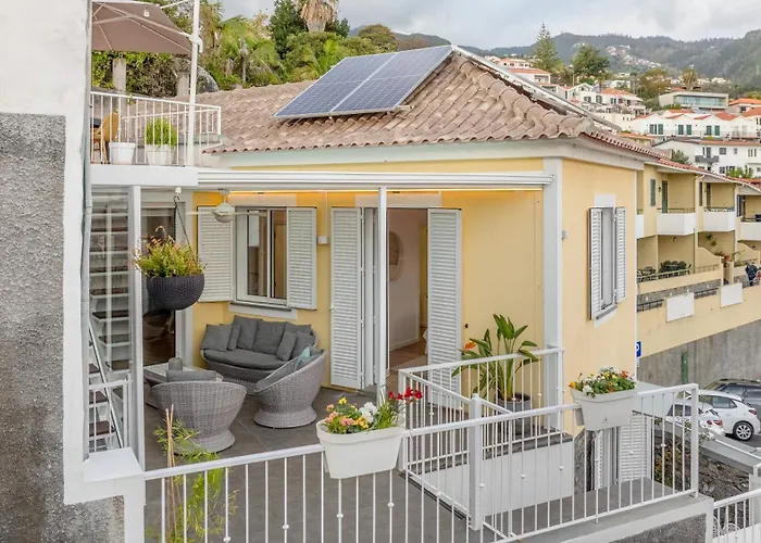 Little Townhouse *
