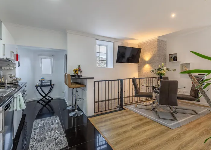 Little Townhouse フンシャル