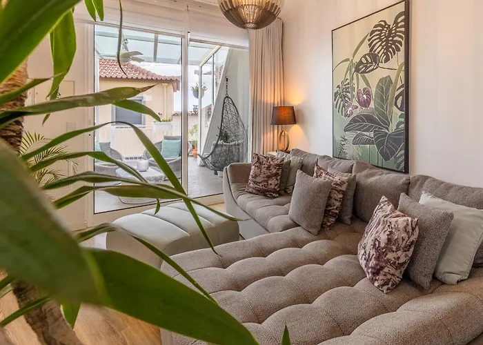 Little Townhouse 別荘