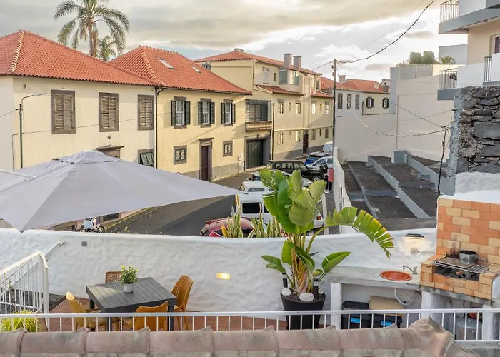 別荘 Little Townhouse フンシャル