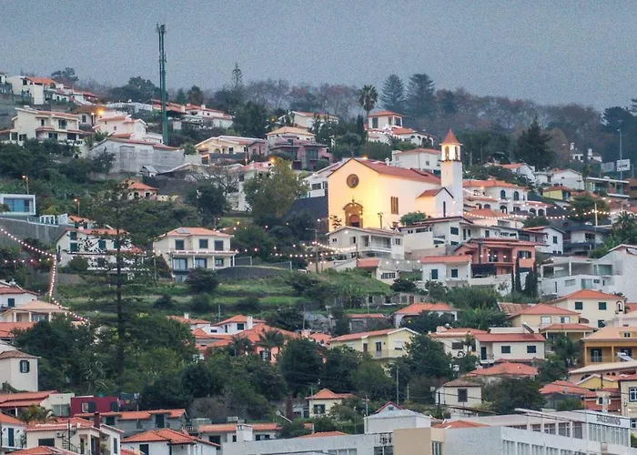 別荘 Little Townhouse